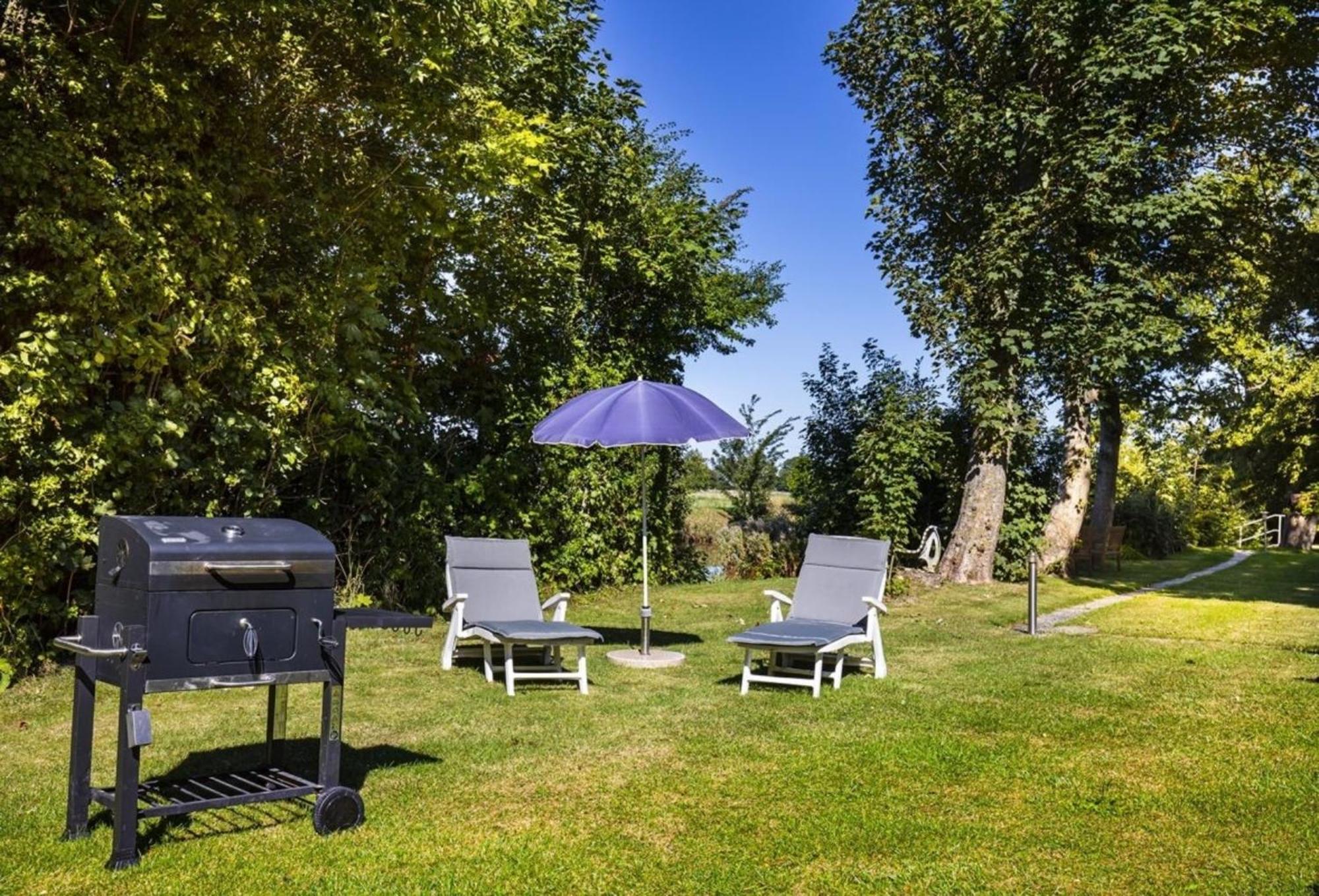 Ferienhaus Biene Am Siel Neufunnixsiel Bagian luar foto